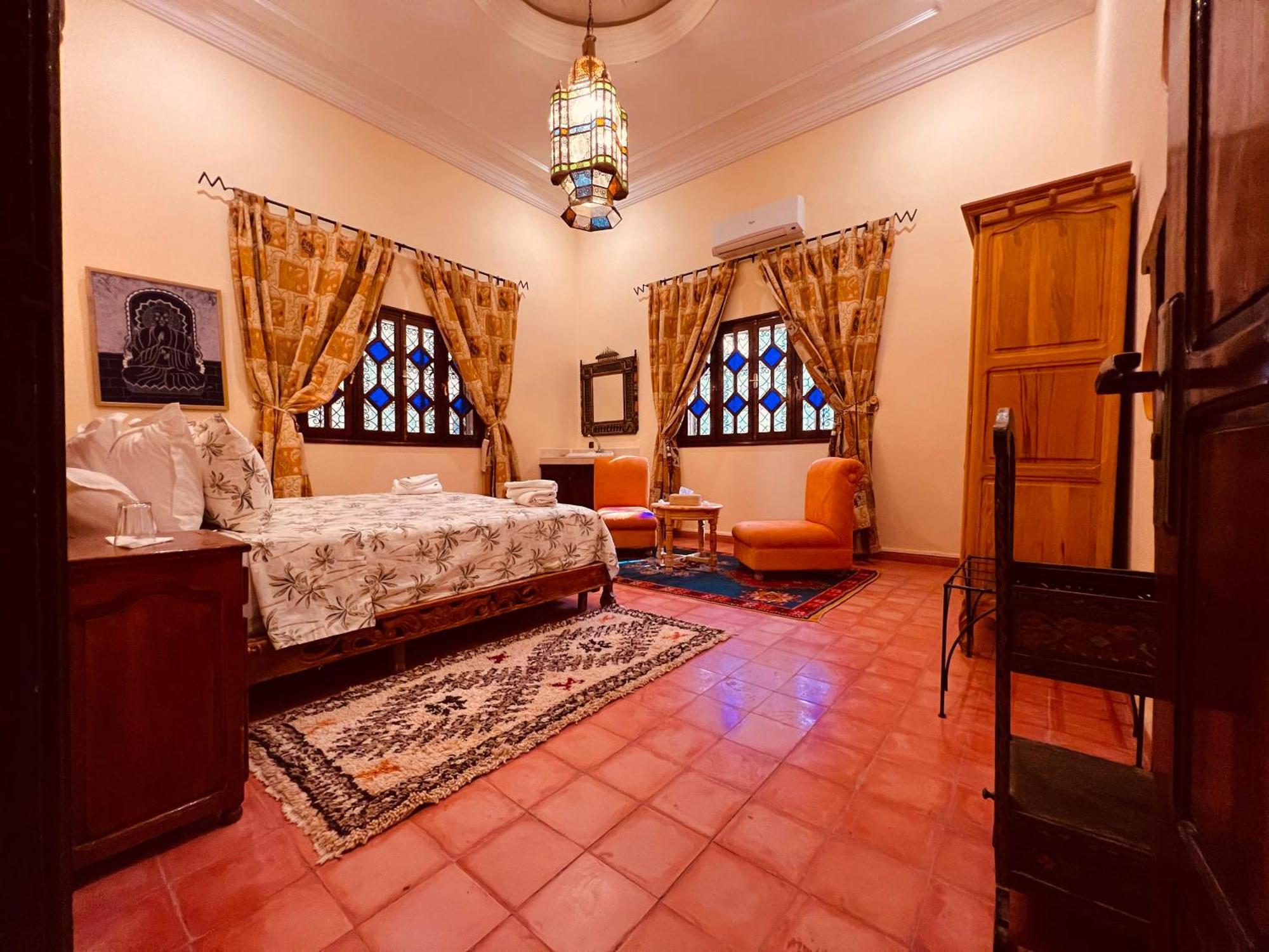 Riad Le Petit Jardin Zagora Exterior photo