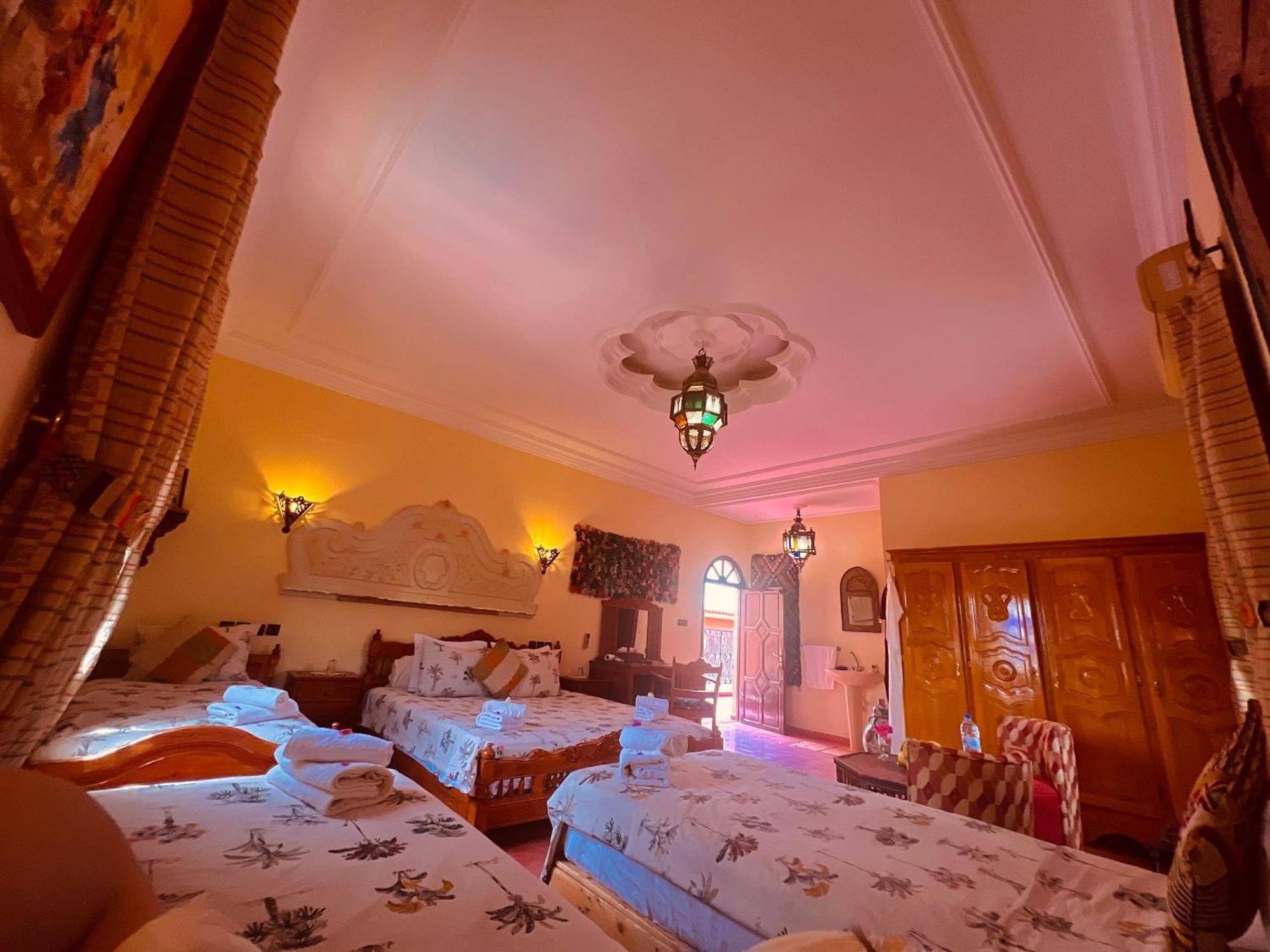 Riad Le Petit Jardin Zagora Exterior photo